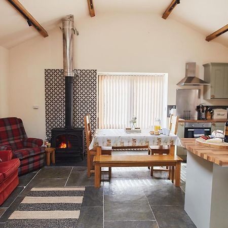 The Old Dairy - Boutique Countryside Cottage At Harrys Cottages Pen-y-Clawdd Eksteriør billede
